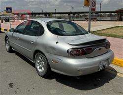 Ford Taurus